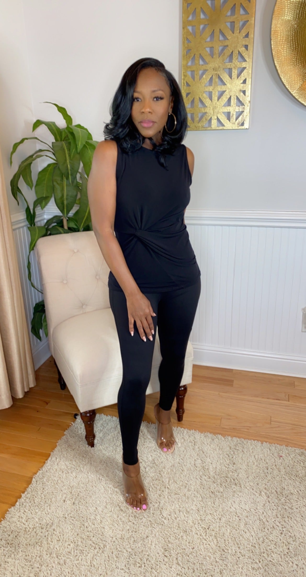 “Knottsbury” set